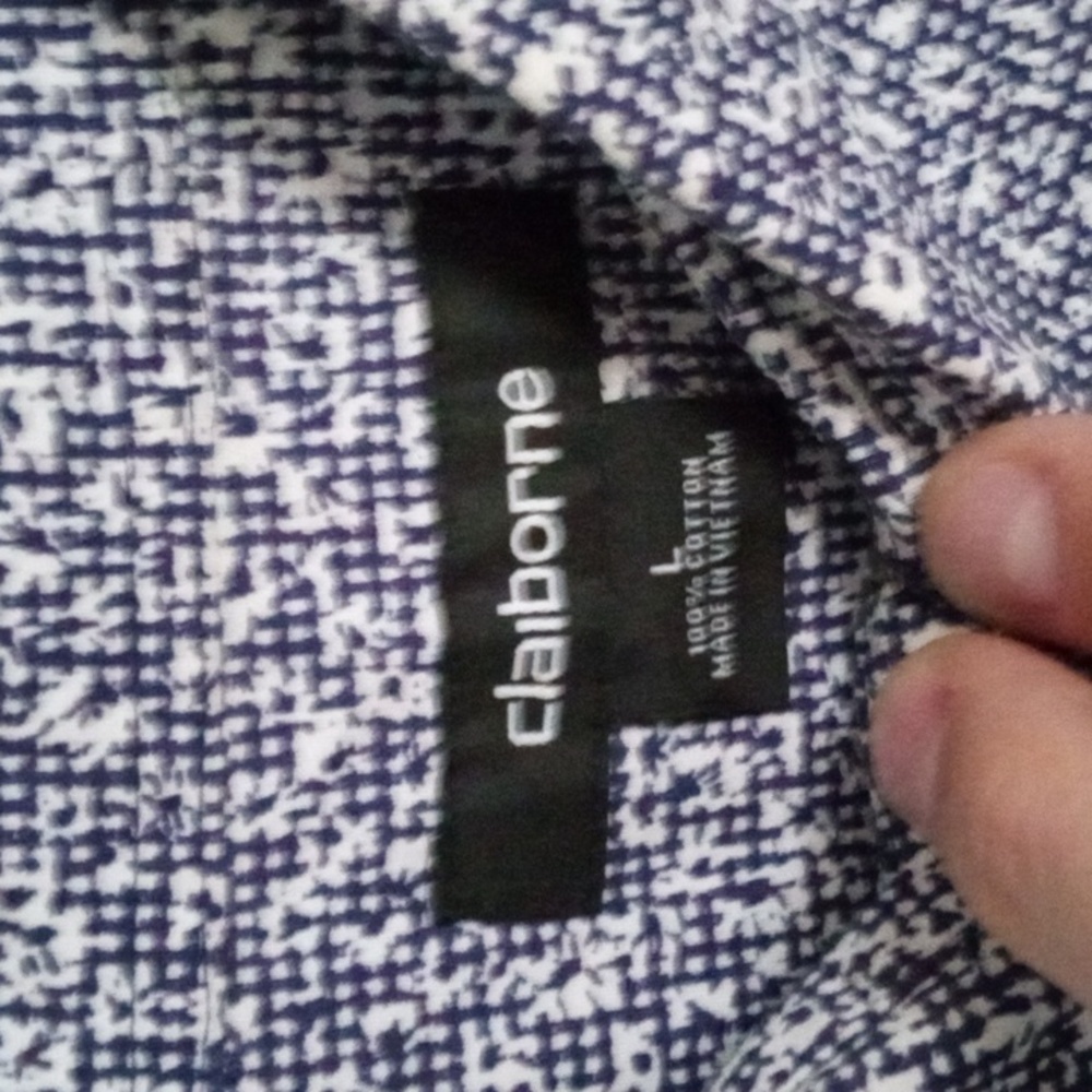 Claiborne button down shirt - Picture 2 of 3